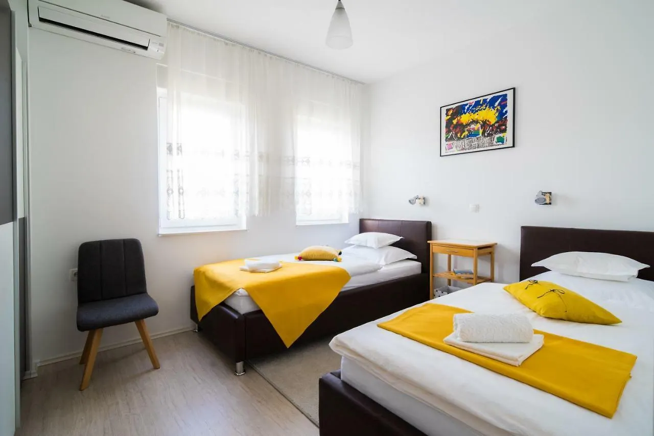 Apartment Lotus Apartman Split