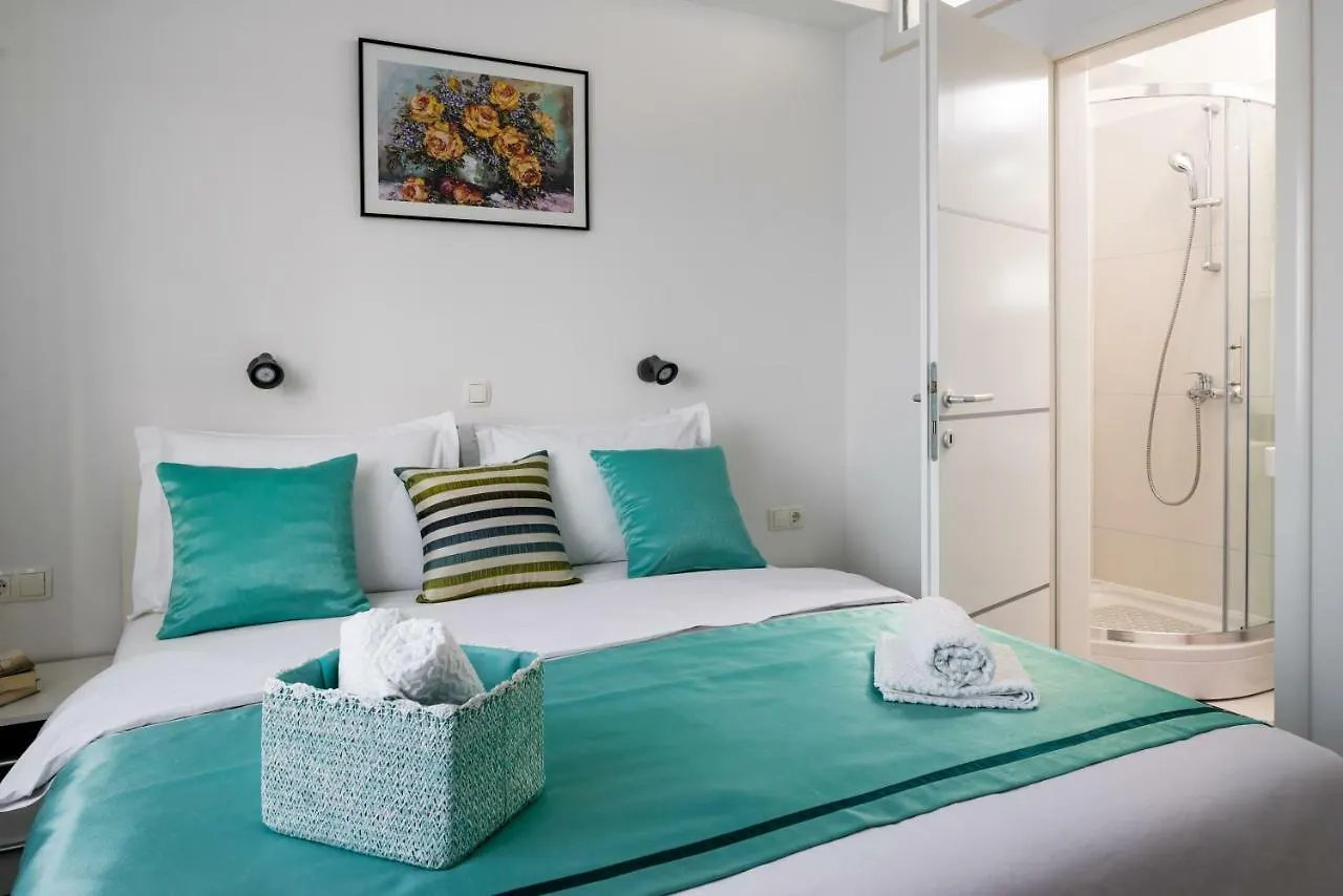 Lotus Apartman Split Apartment