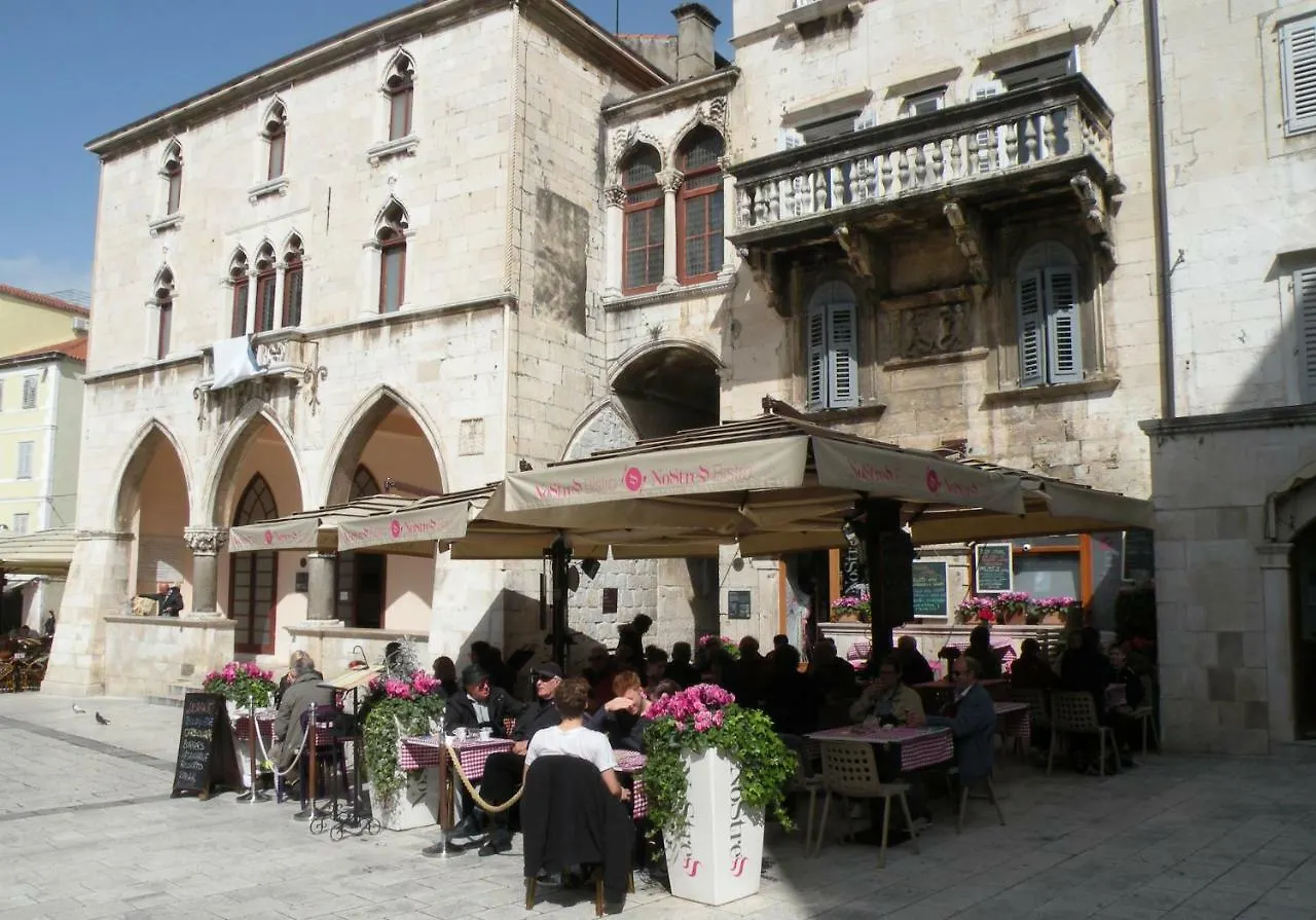 Apartment Lotus Apartman Split